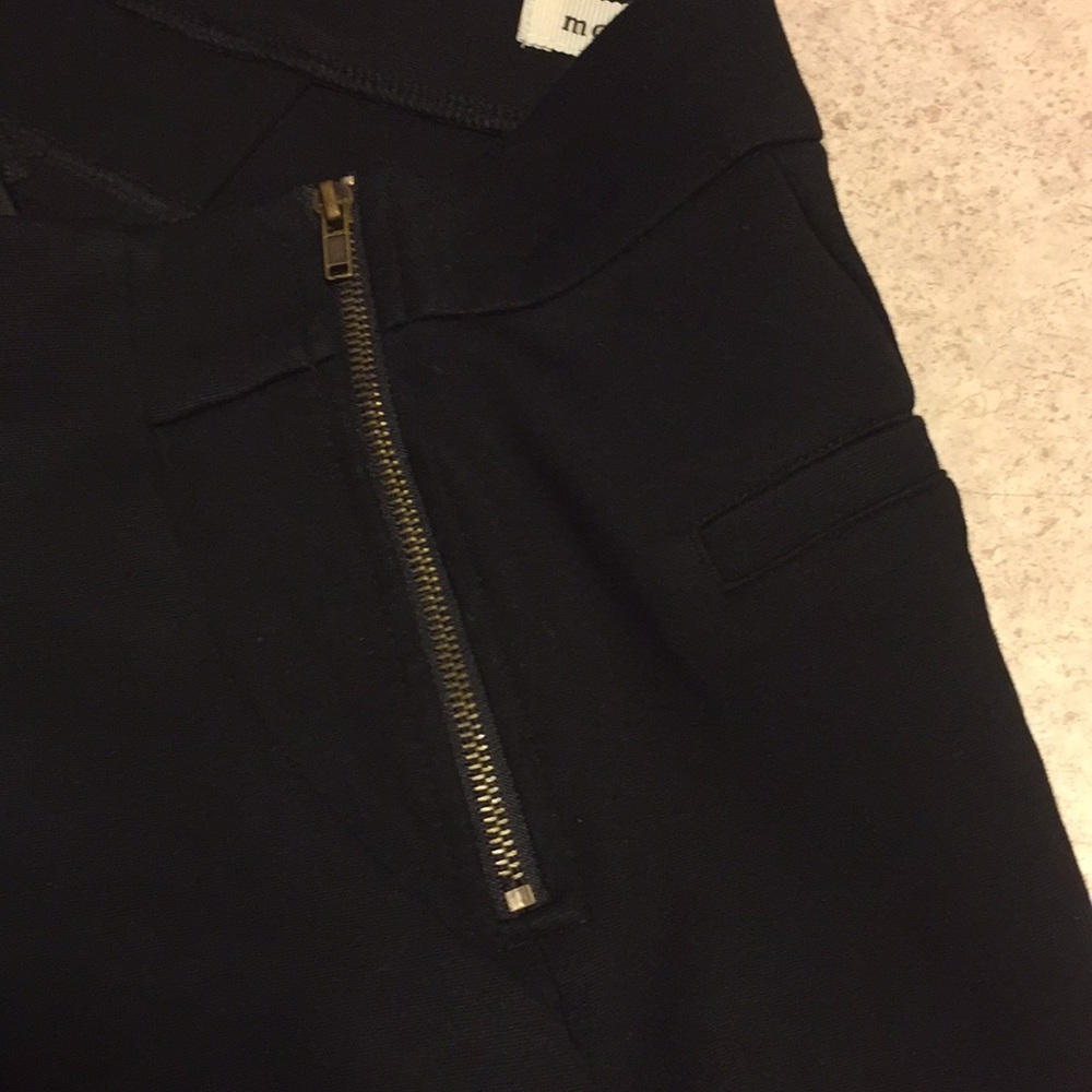 MONTEAU LA BLACK SIDE ZIPPER BLACK DRESS SHORTS - Picture 3 of 5